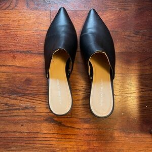 Adrienne Vittadini Sleek Black Mules
